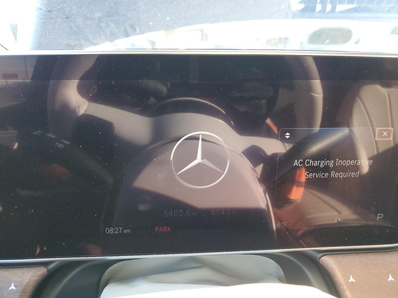 MERCEDES-BENZ EQE SUV 350+