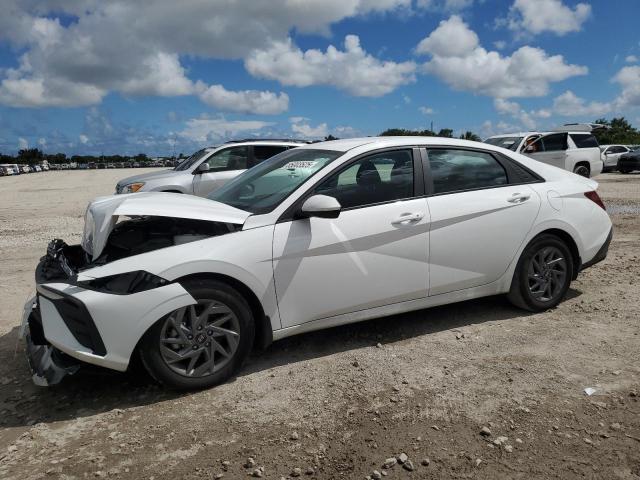 2024 HYUNDAI ELANTRA SE #3310358972