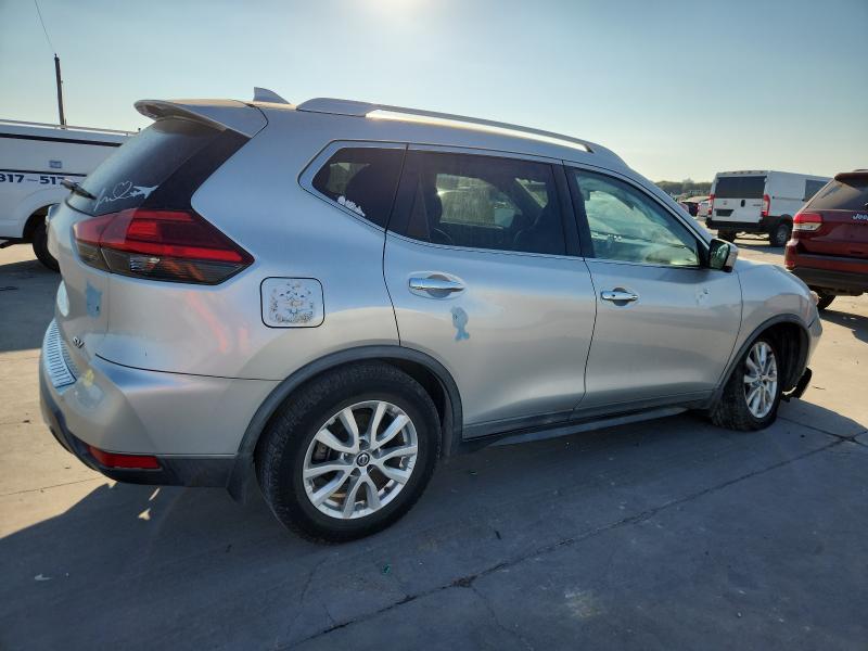 2017 NISSAN ROGUE SV KNMAT2MT6HP592826