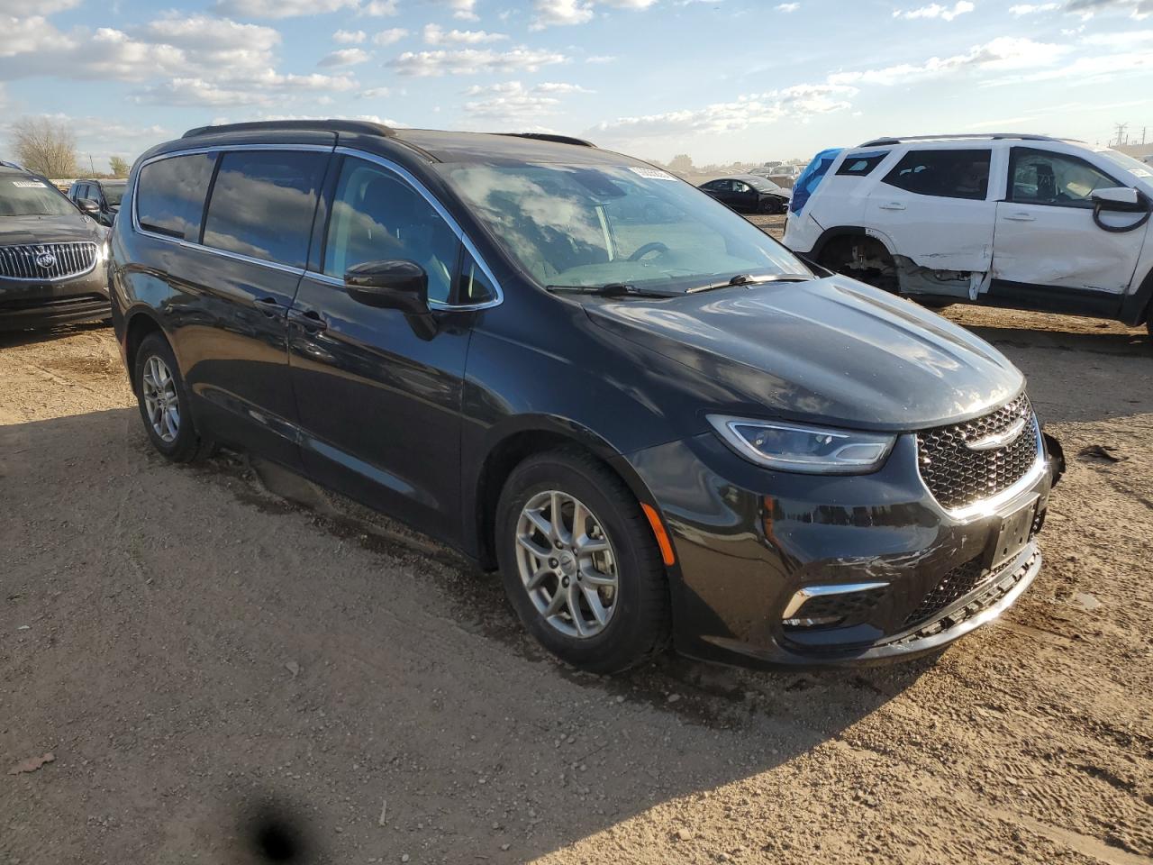 CHRYSLER PACIFICA TOURING