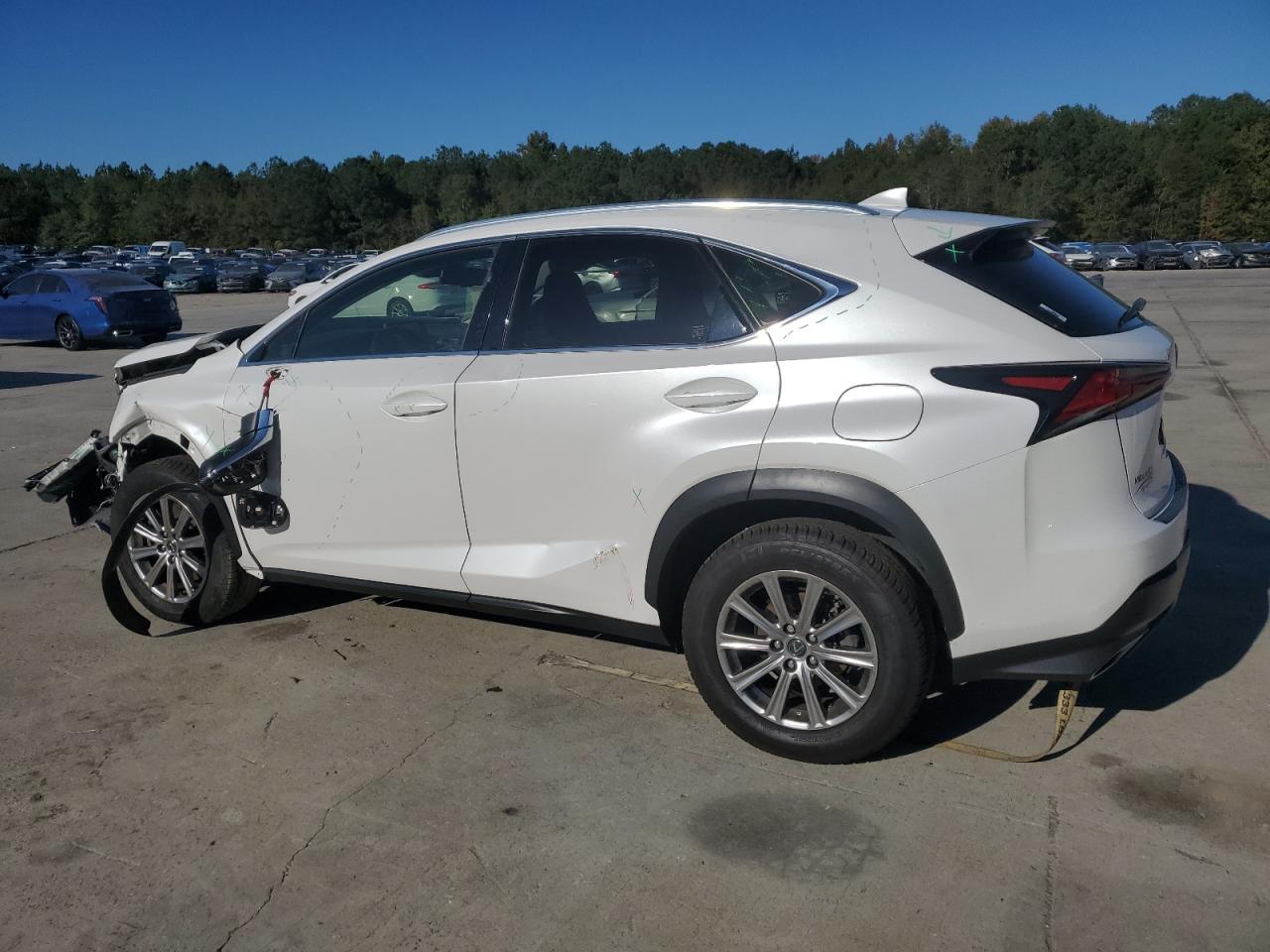LEXUS NX 300 BASE