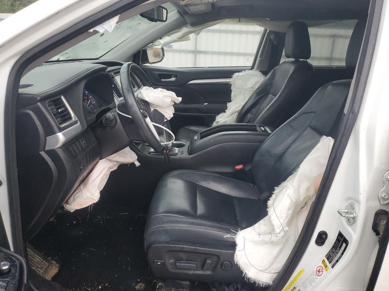 TOYOTA HIGHLANDER XLE