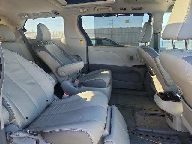 2013 TOYOTA SIENNA XLE - 5TDDK3DC3DS059421