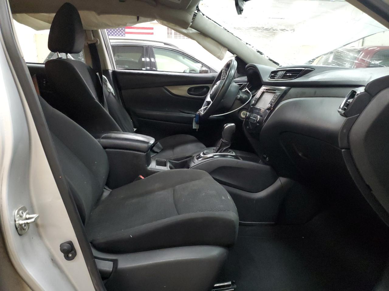 NISSAN ROGUE SPORT S