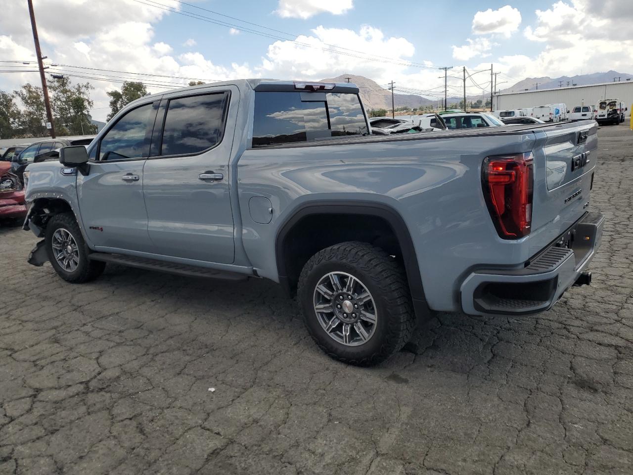 GMC SIERRA K1500 AT4