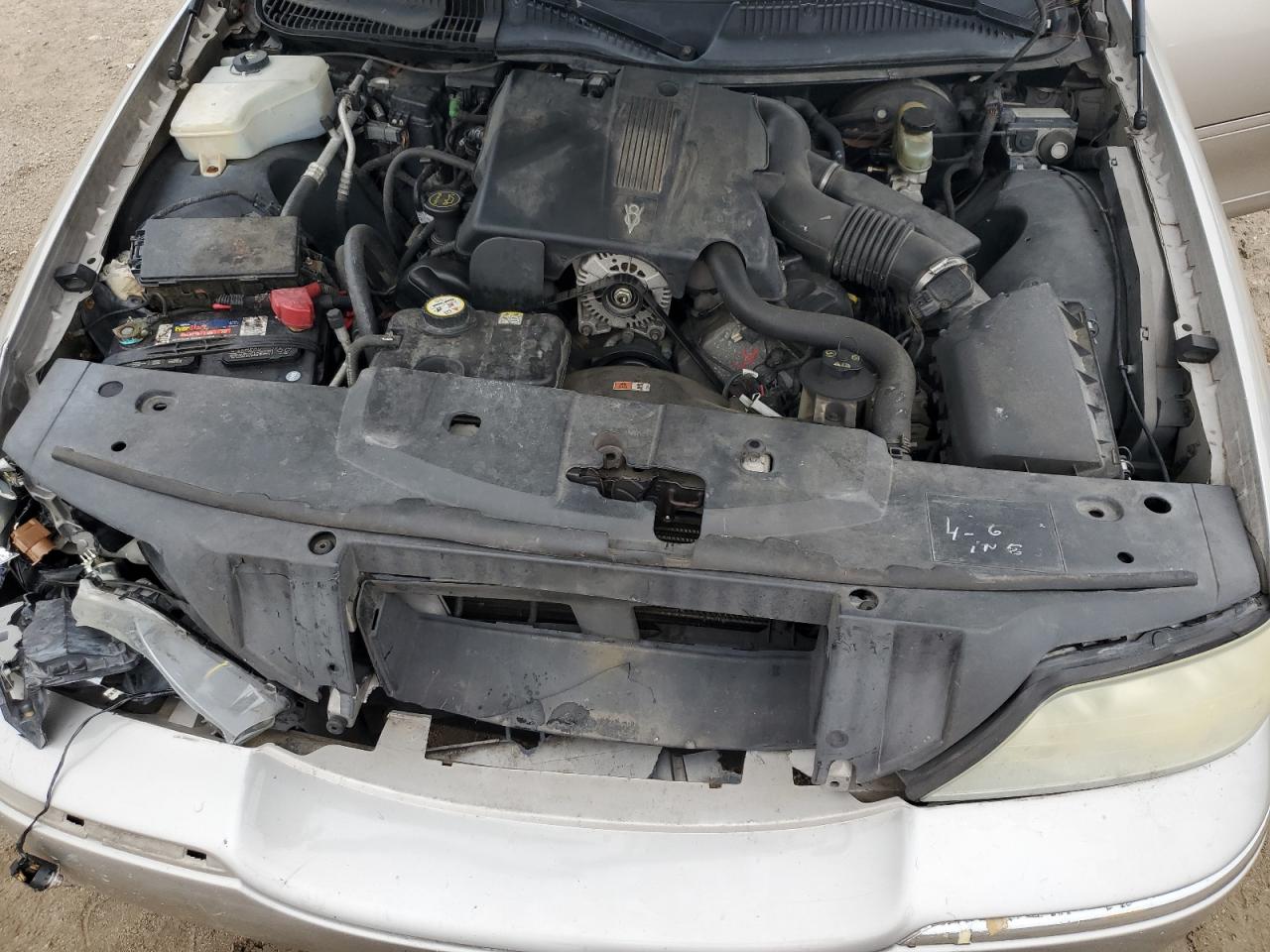 Lot #3290310224 2003 LINCOLN TOWN CAR S