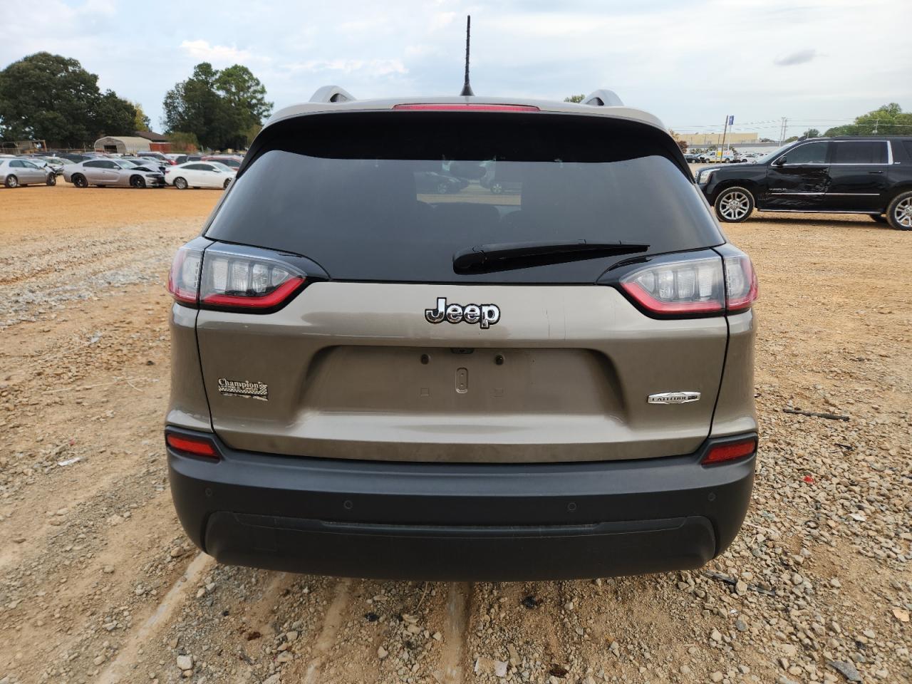 JEEP GRAND CHEROKEE LATITUDE PLUS