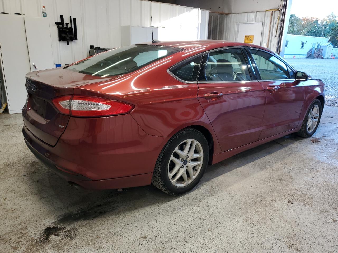 FORD FUSION SE