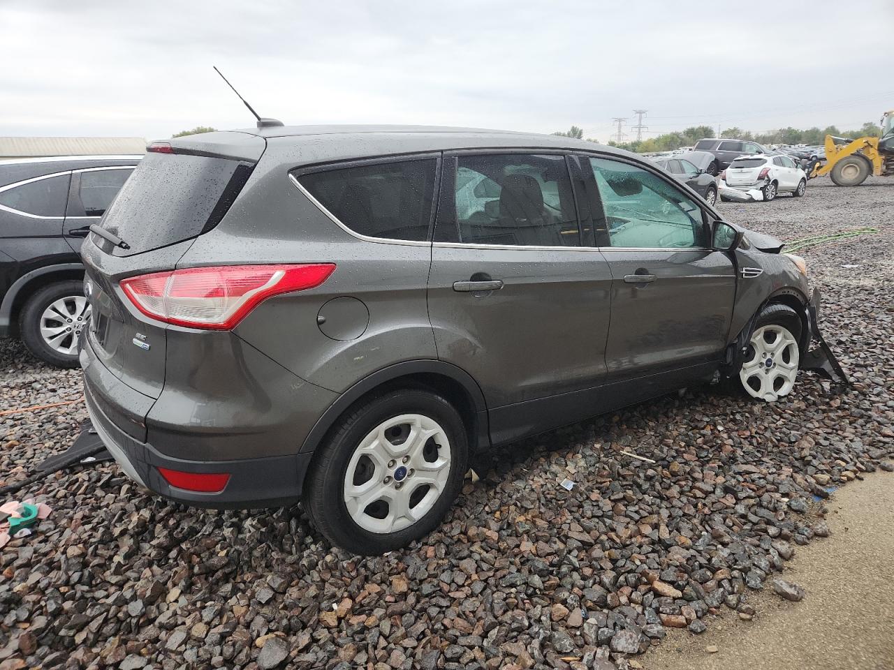 FORD ESCAPE SE