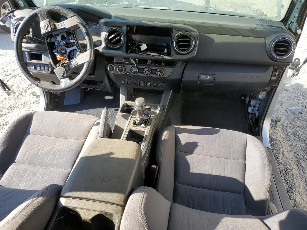 TOYOTA TACOMA DOUBLE CAB