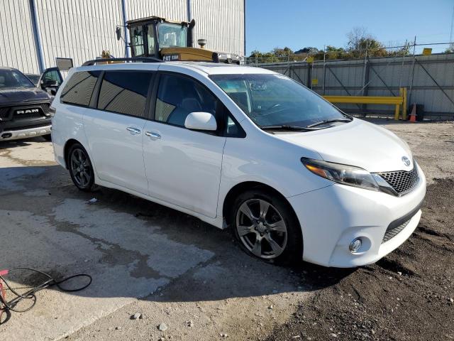 2017 TOYOTA SIENNA SE #3304720932