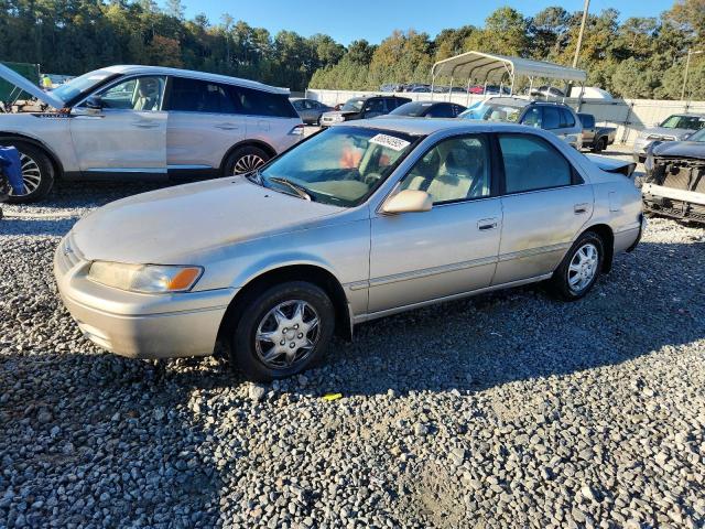 Global Auto Auctions: 1999 TOYOTA CAMRY CE