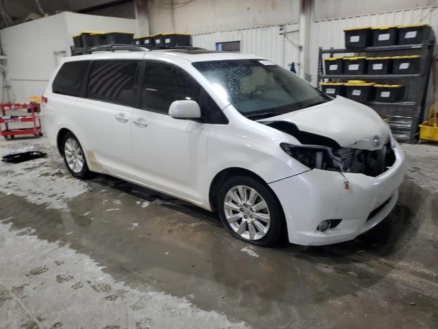 2011 TOYOTA SIENNA XLE - 5TDYK3DC2BS005042