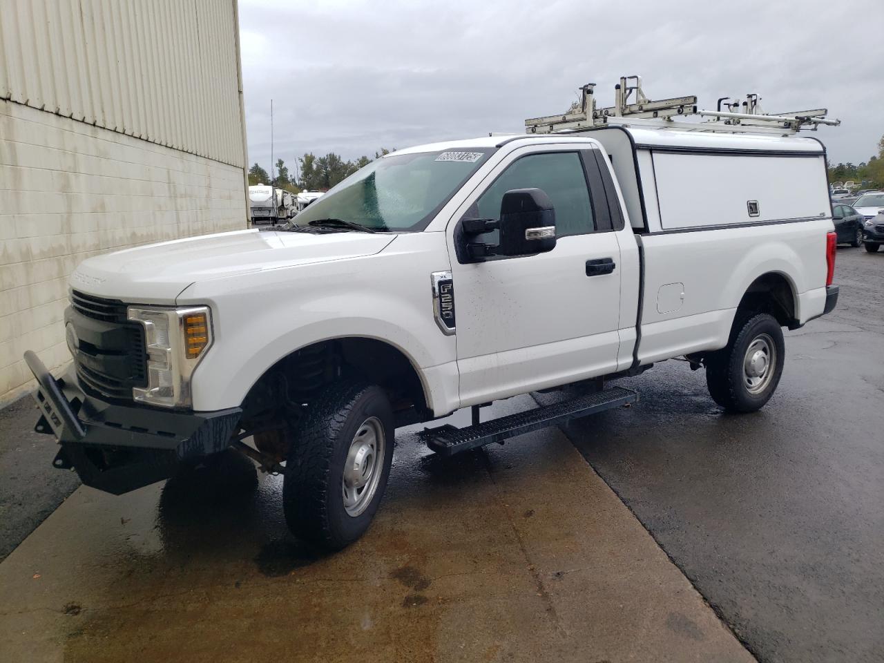 FORD F-250 SUPER DUTY
