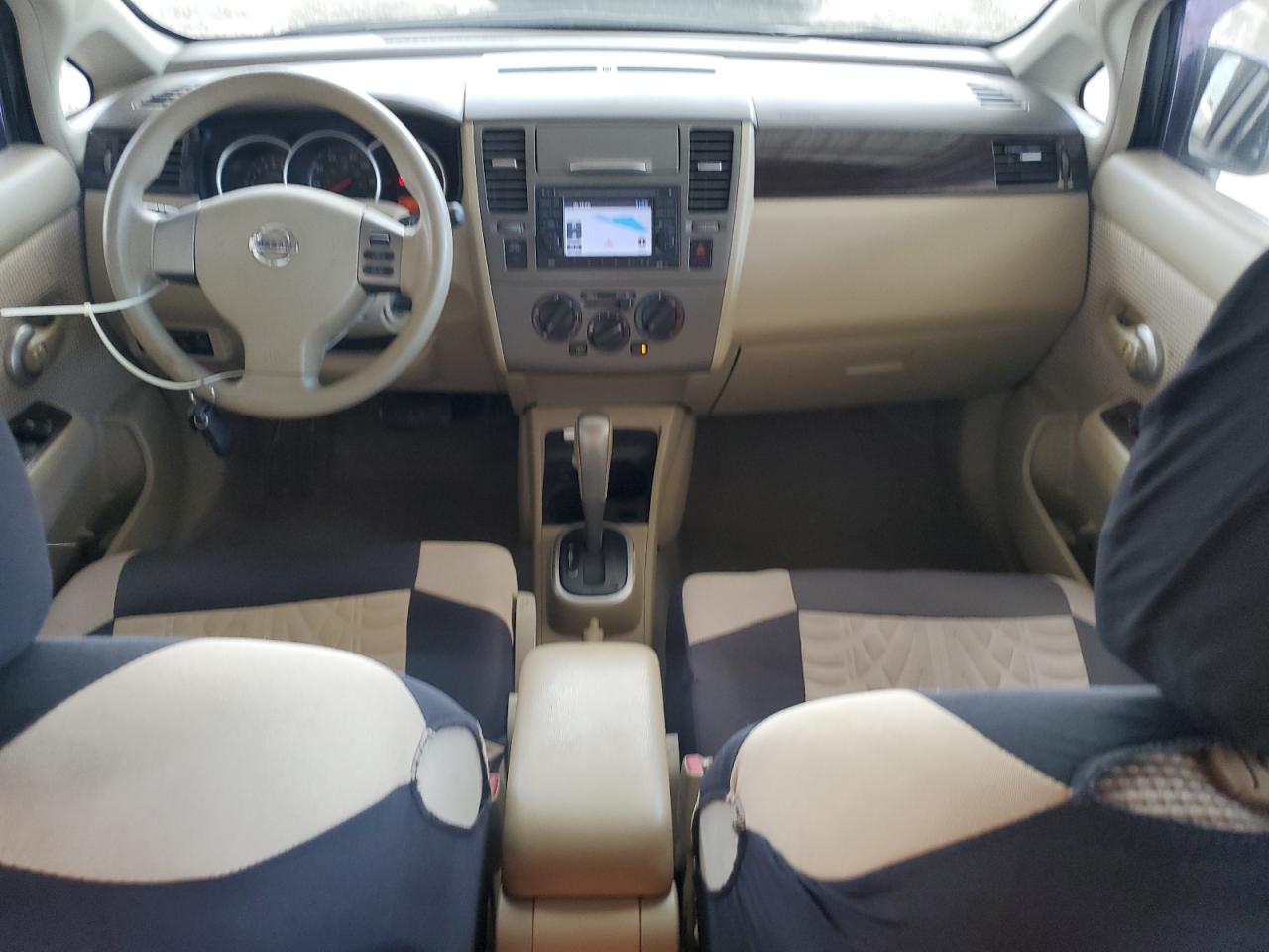 NISSAN VERSA S