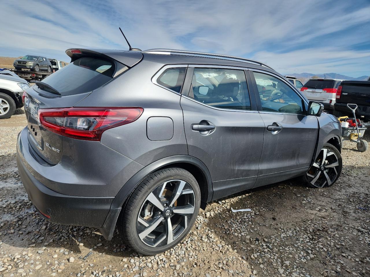 NISSAN ROGUE SPORT SL