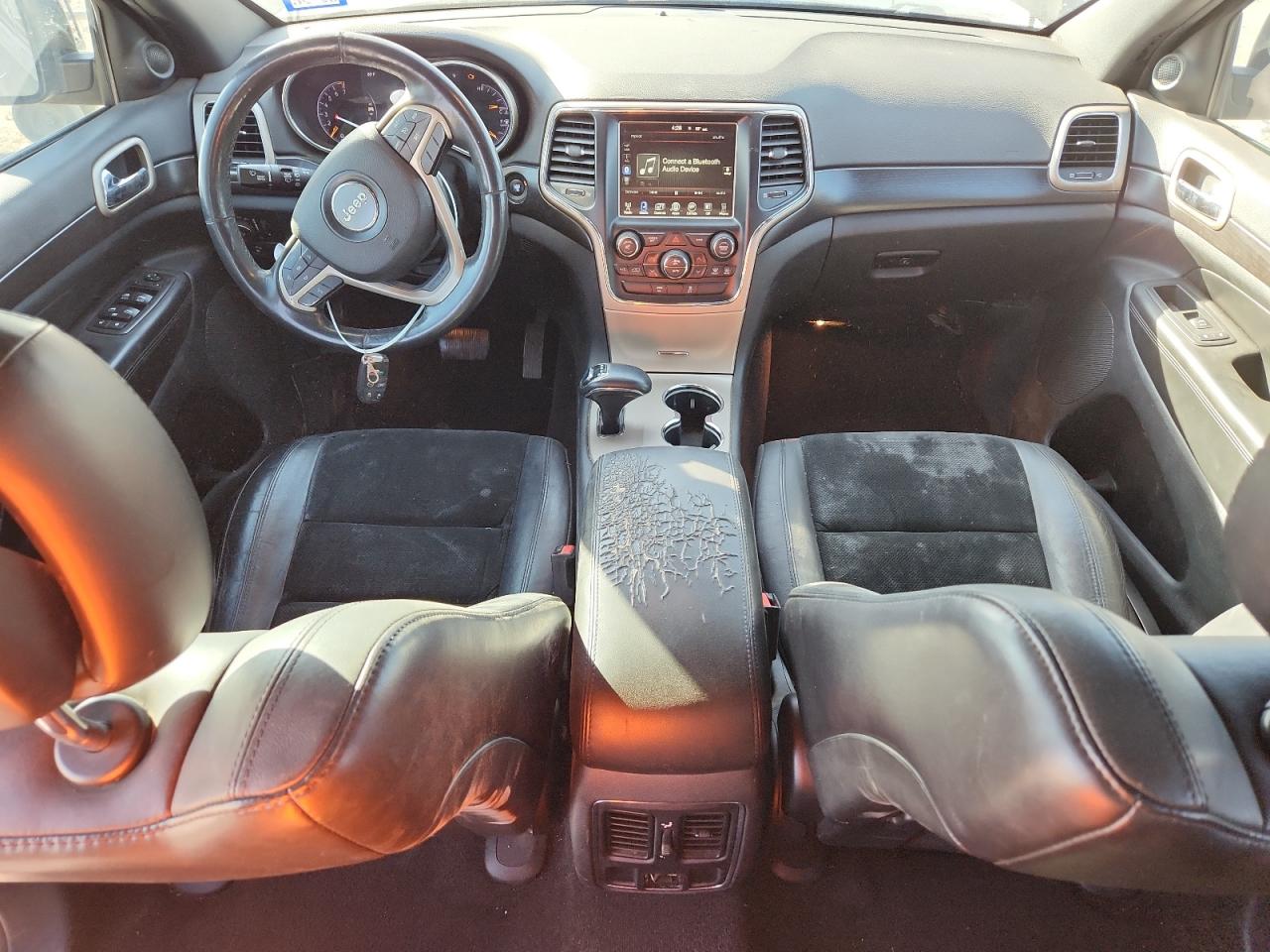 JEEP GRAND CHEROKEE LAREDO