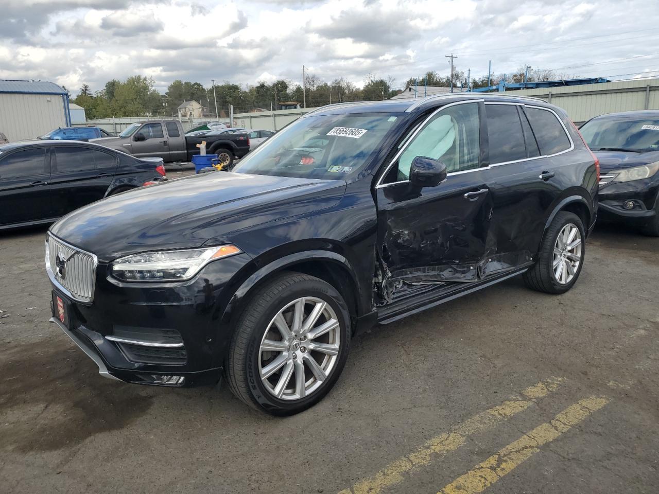 VOLVO XC90 T6