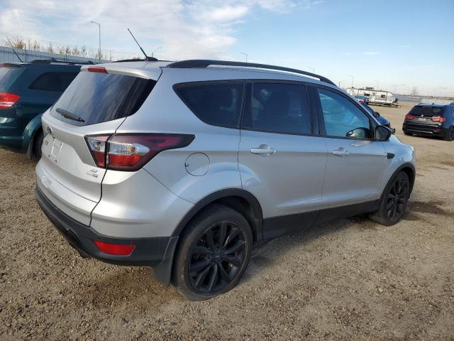 2017 FORD ESCAPE SE - 1FMCU9GD9HUA16681