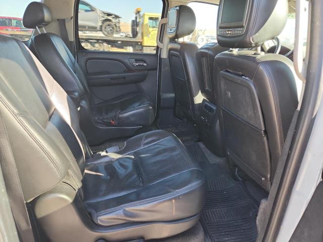 2010 CHEVROLET SUBURBAN K #3303060765