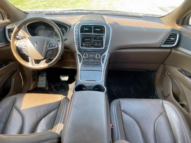 2016 LINCOLN MKX RESERV 2LMTJ8LP2GBL31379