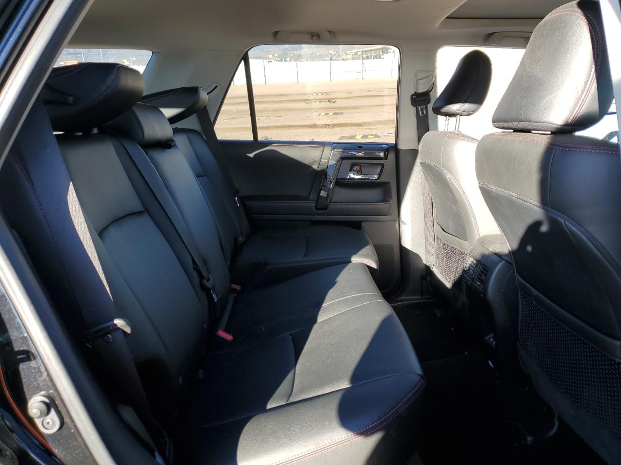 TOYOTA 4RUNNER SR5 PREMIUM