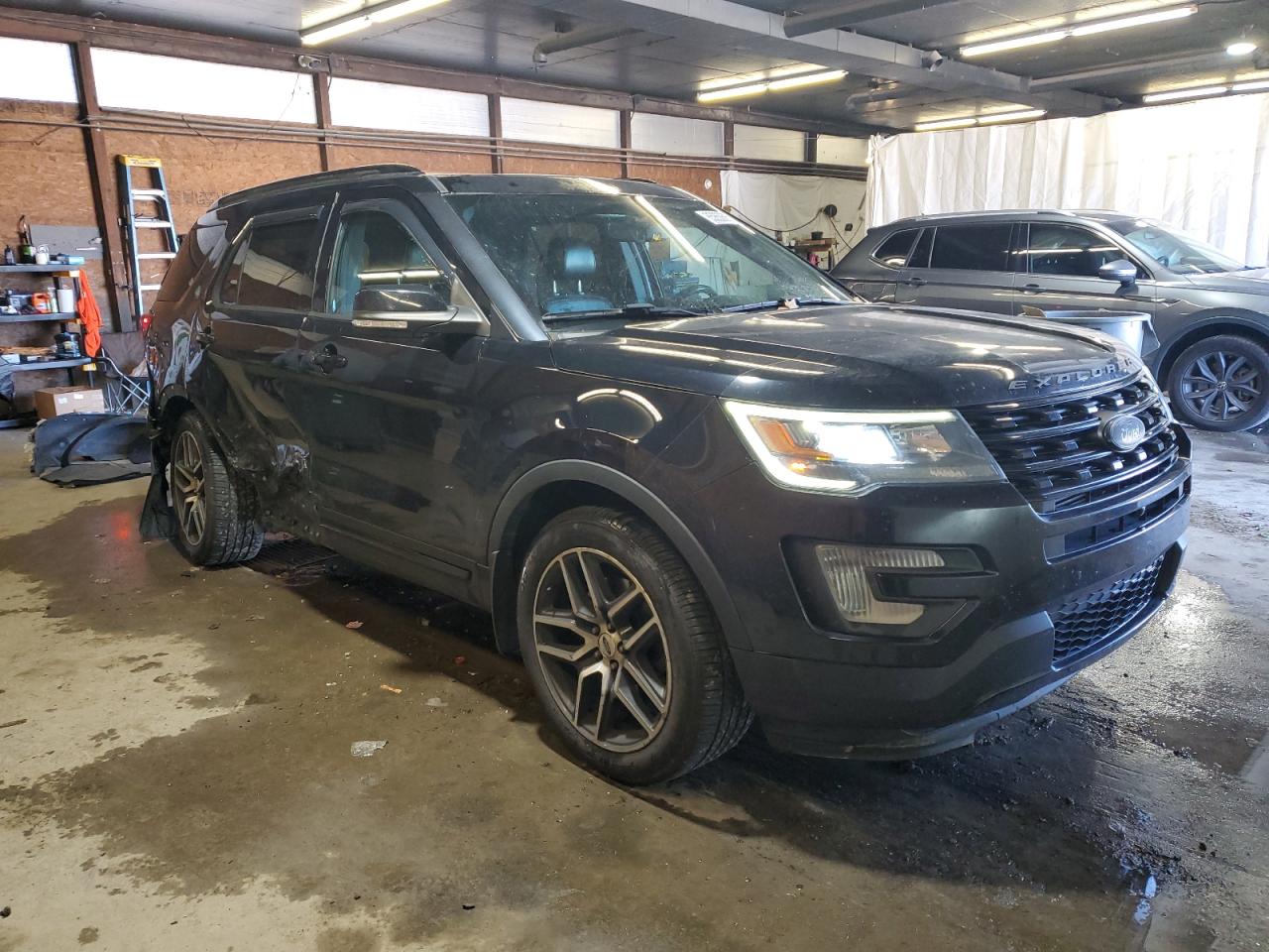 FORD EXPLORER SPORT