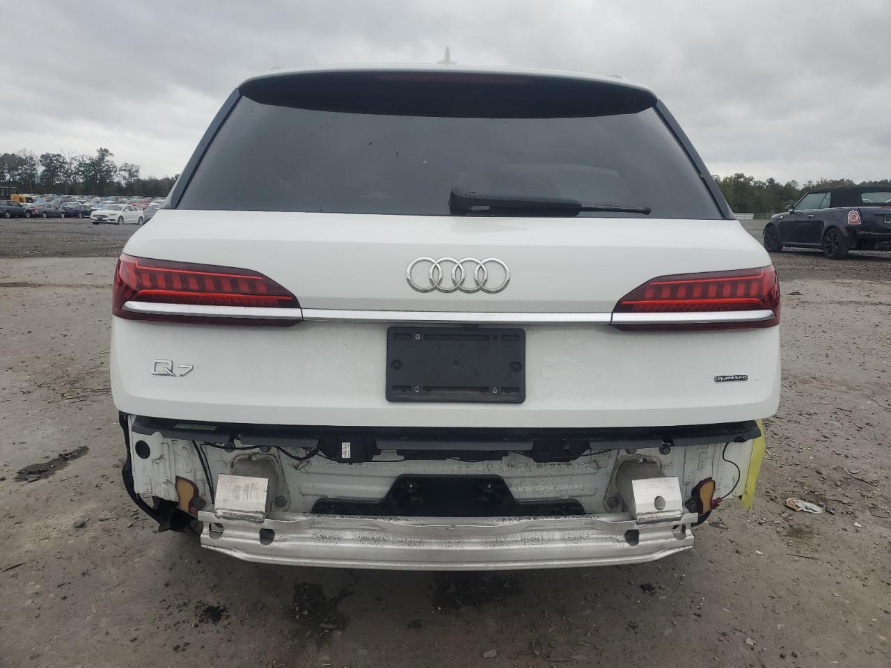 AUDI Q7 PREMIUM PLUS