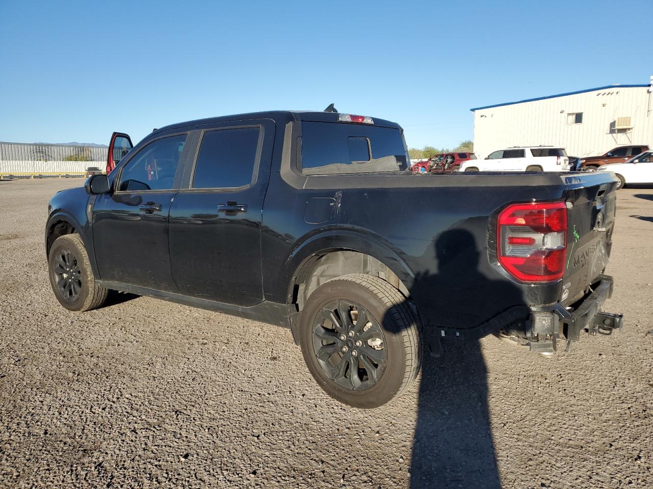 FORD MAVERICK LARIAT