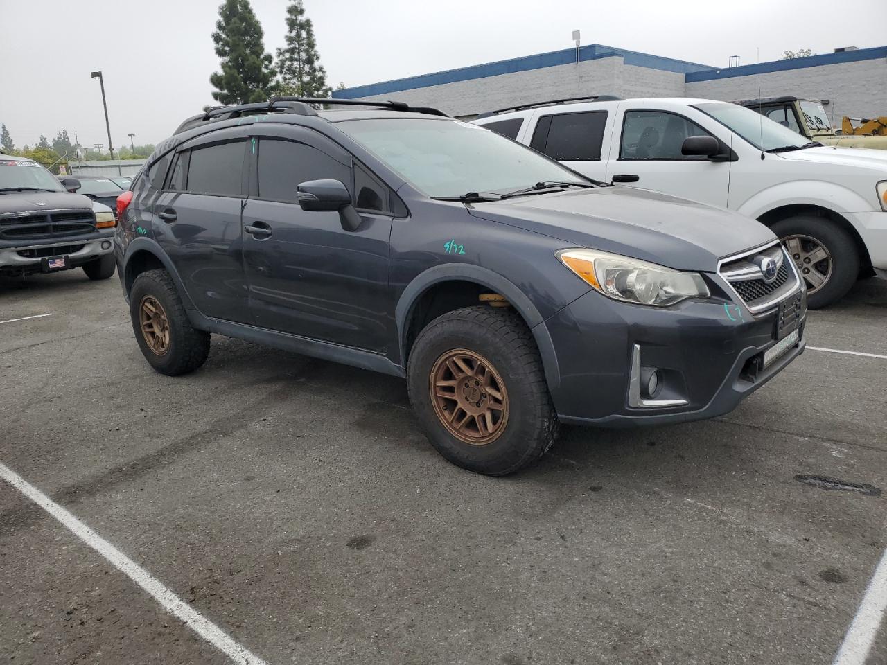 SUBARU CROSSTREK LIMITED