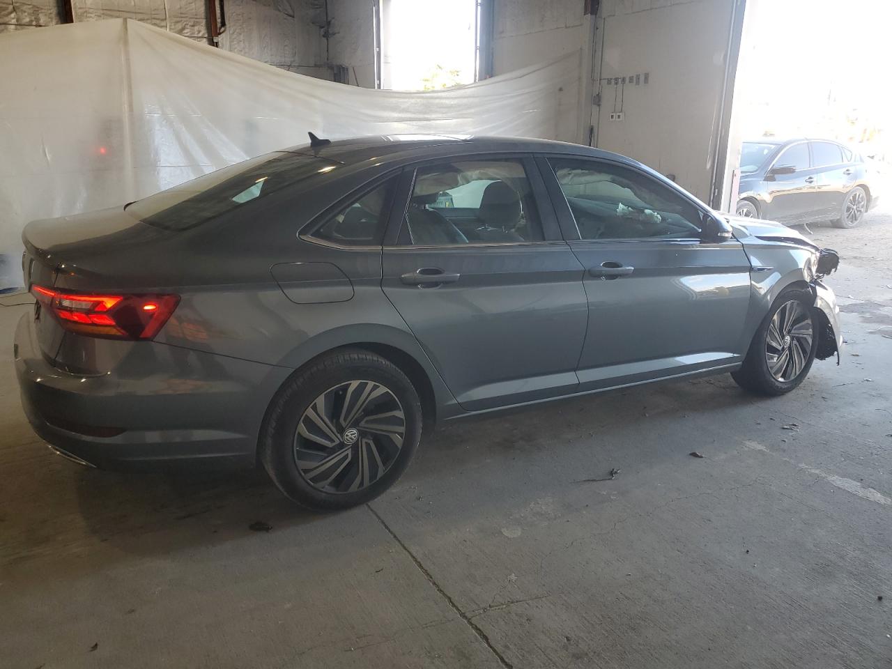 VOLKSWAGEN JETTA SEL PREMIUM