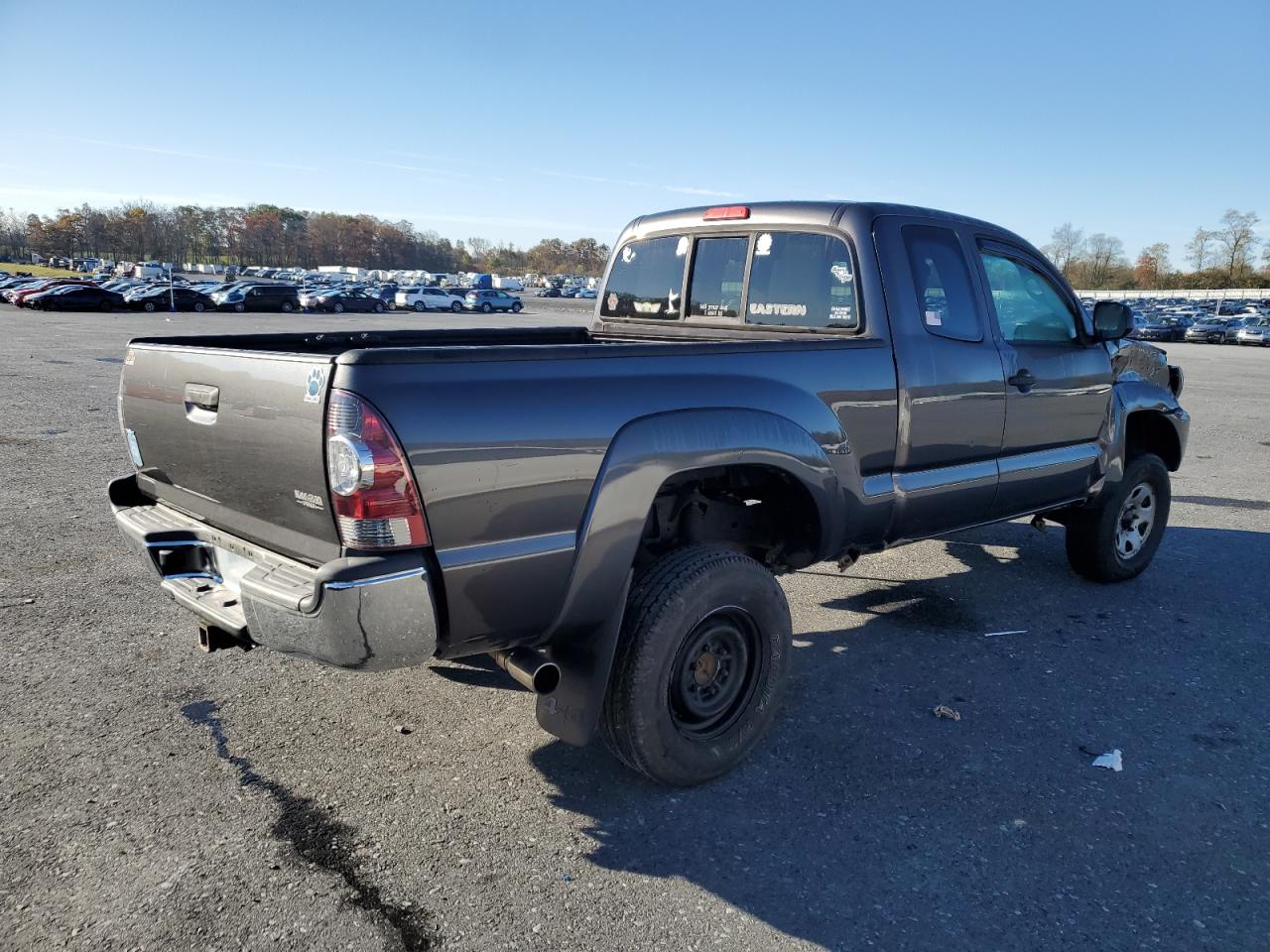 TOYOTA TACOMA