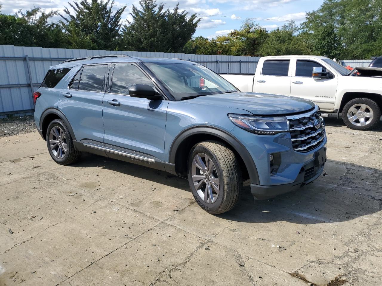 FORD EXPLORER ACTIVE