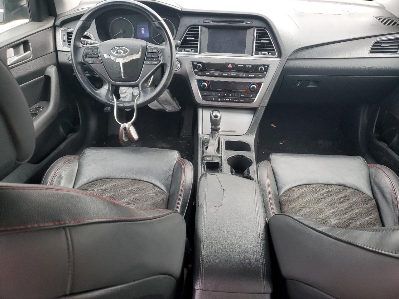 HYUNDAI SONATA SPORT