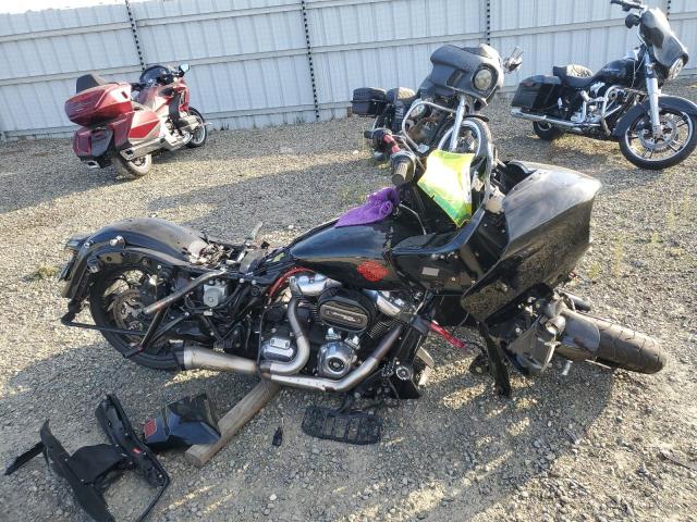 HARLEY-DAVIDSON FLHT