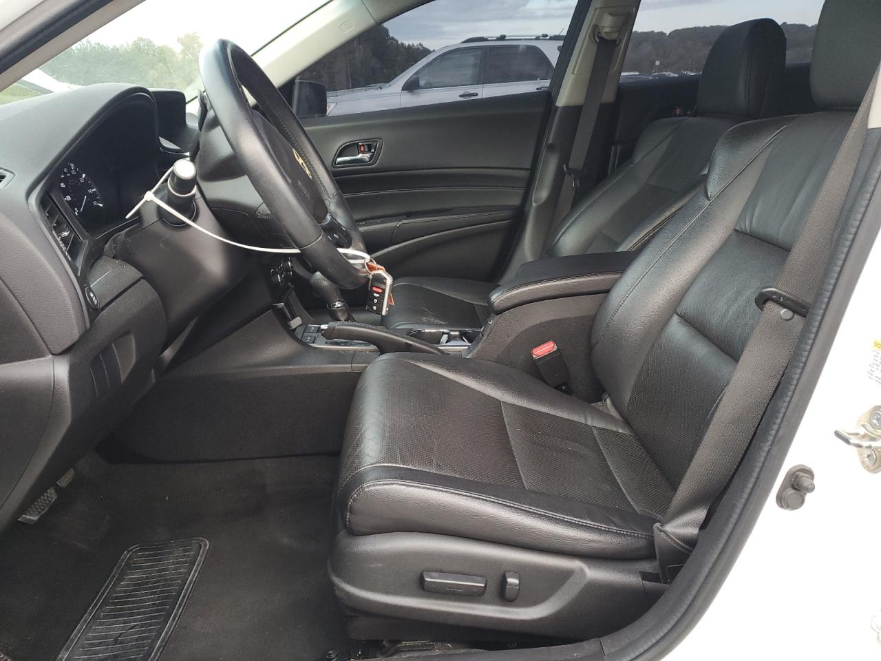 ACURA ILX 20 PREMIUM