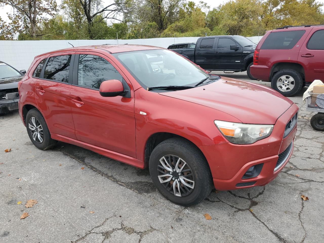 MITSUBISHI OUTLANDER ES