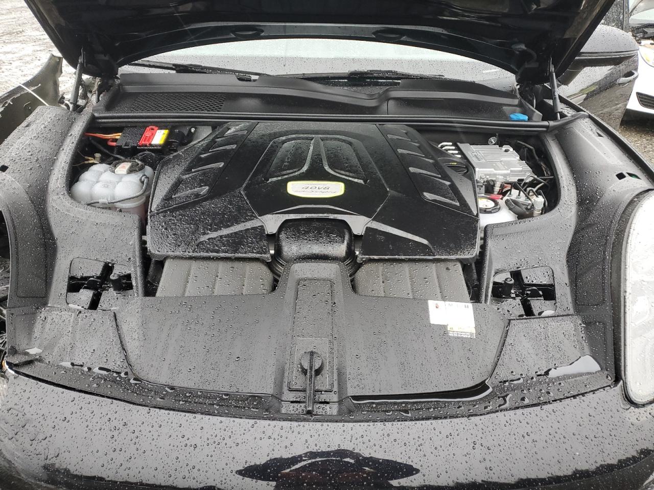 PORSCHE CAYENNE TURBO S E HYBRID COUPE