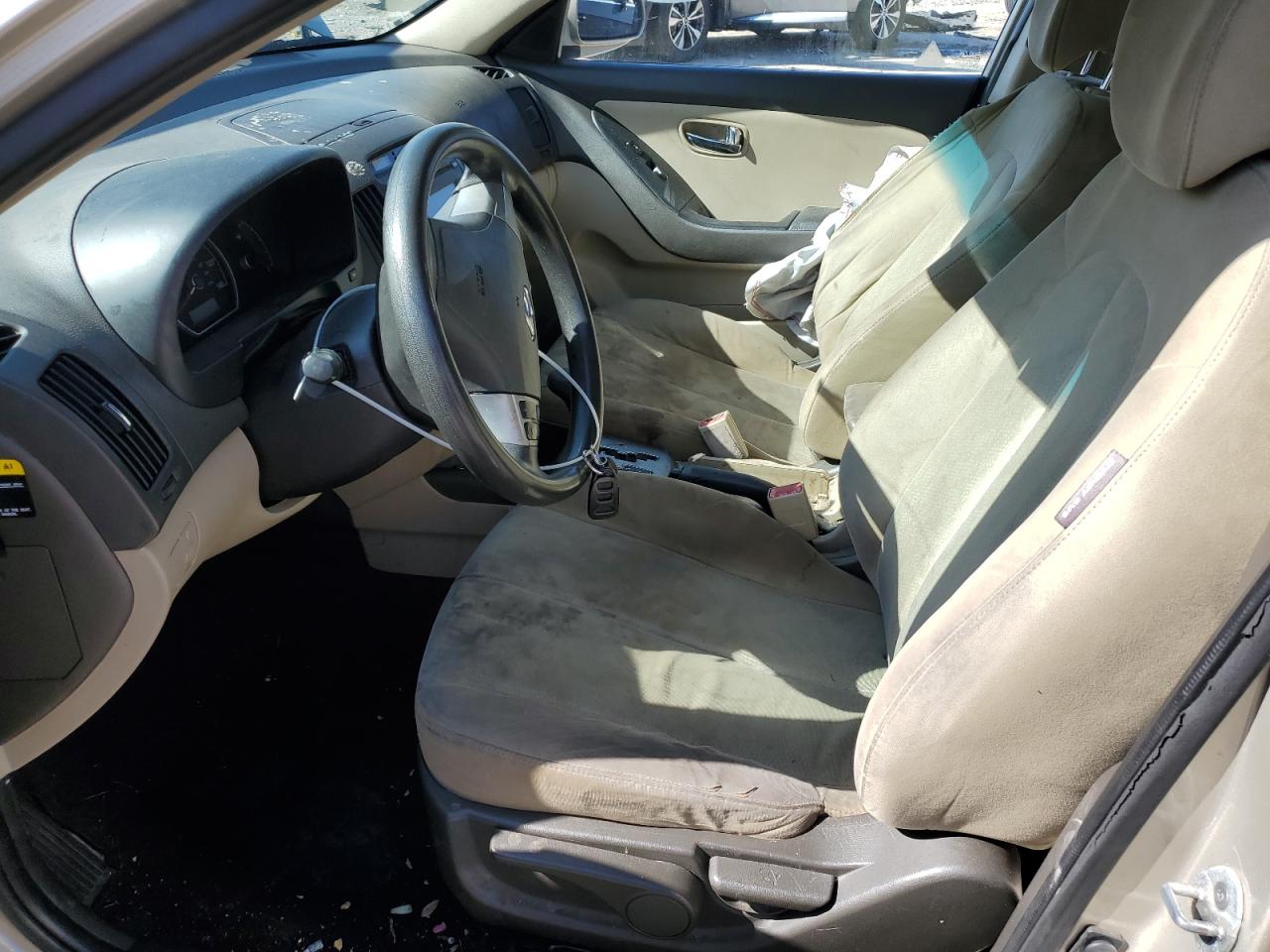 HYUNDAI ELANTRA BLUE