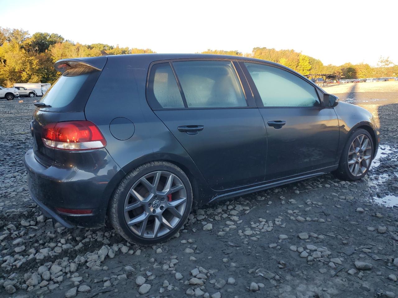 VOLKSWAGEN GOLF GTI