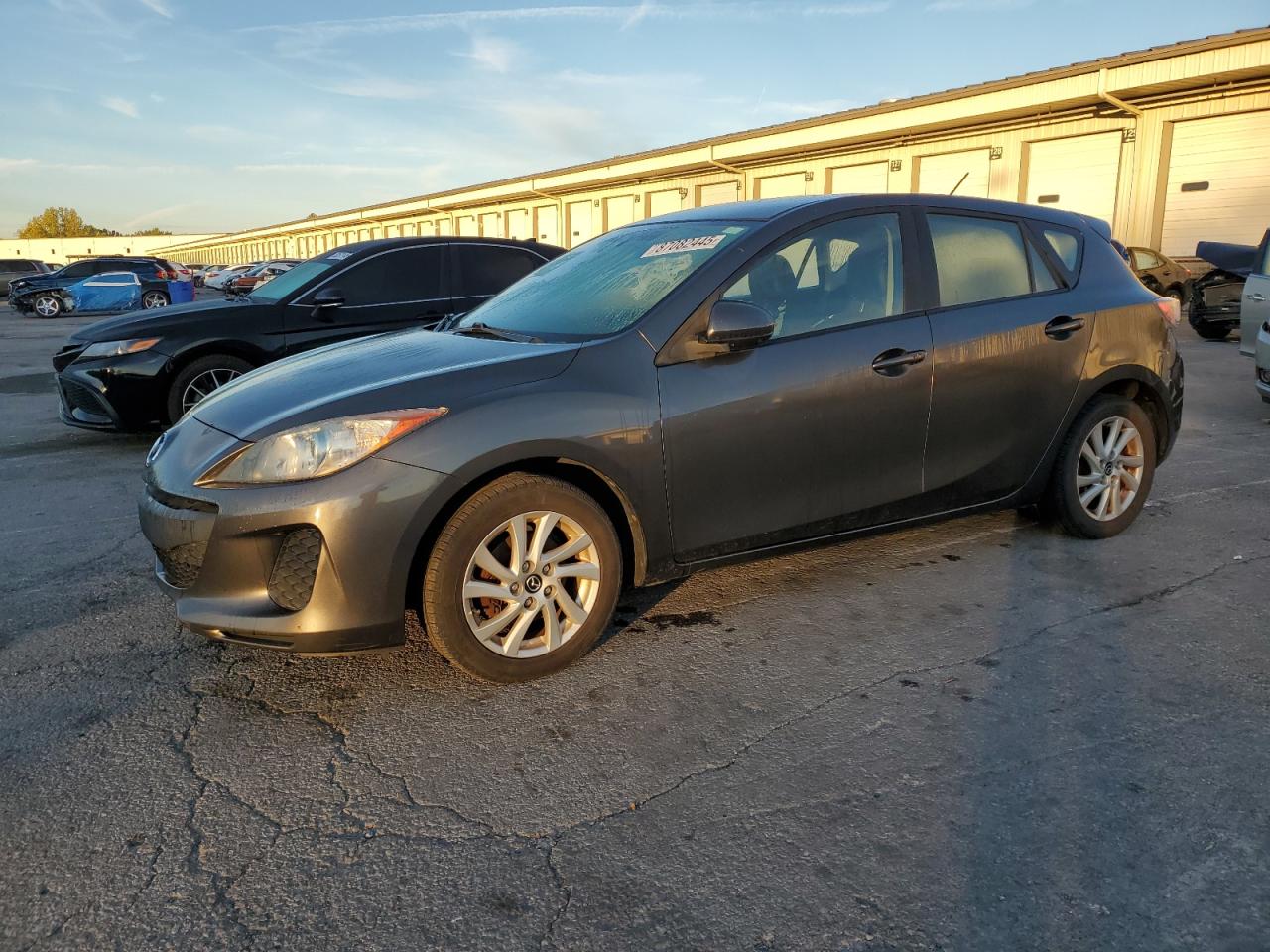 MAZDA 3 I