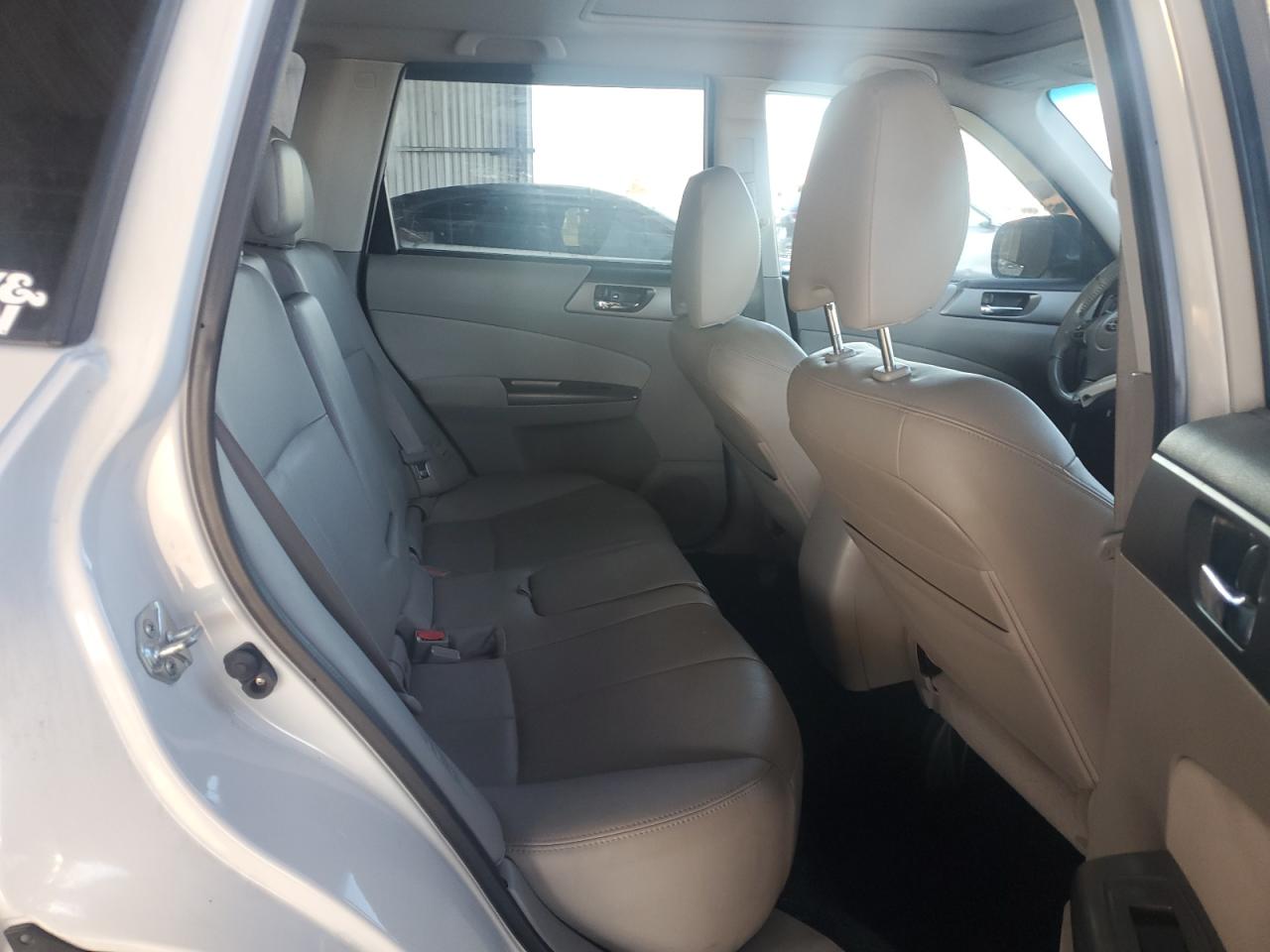 SUBARU FORESTER TOURING