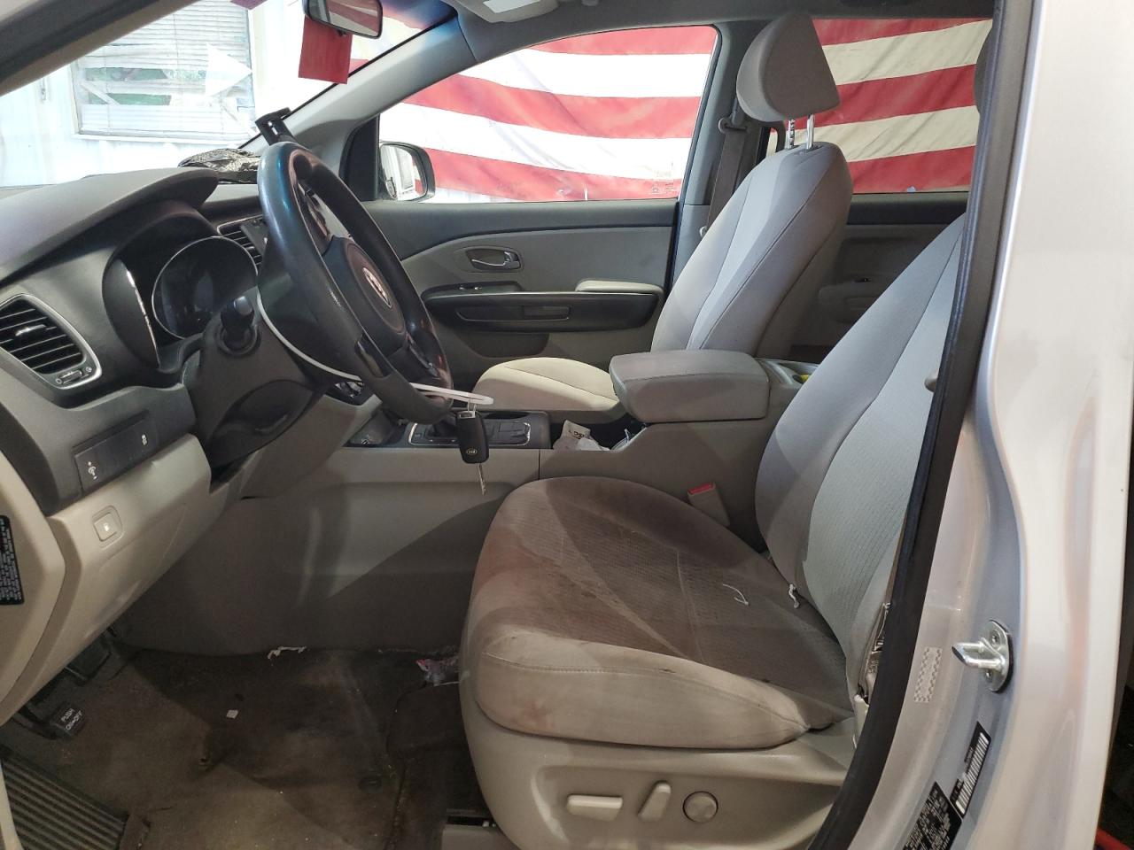 Lot #3274703786 2017 KIA SEDONA LX