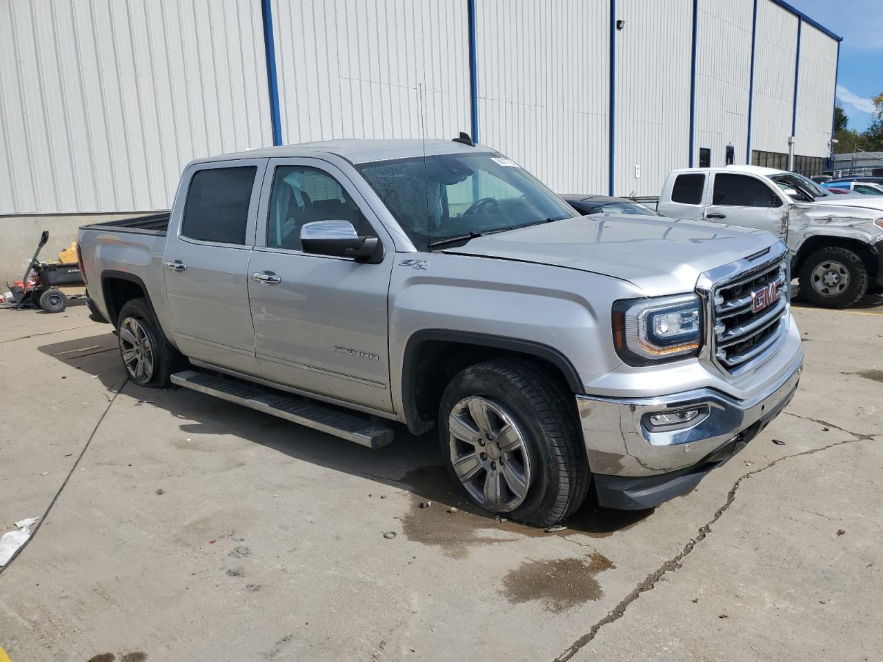 GMC SIERRA K1500 SLT