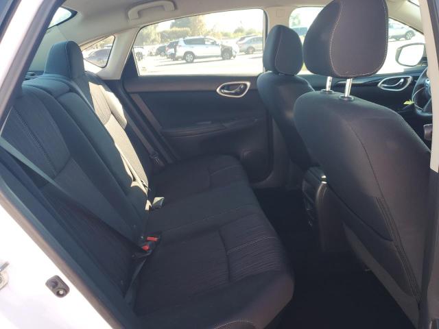 2018 NISSAN SENTRA S 3N1AB7AP0JY240016