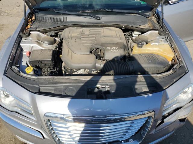 2013 CHRYSLER 300 #3296340426