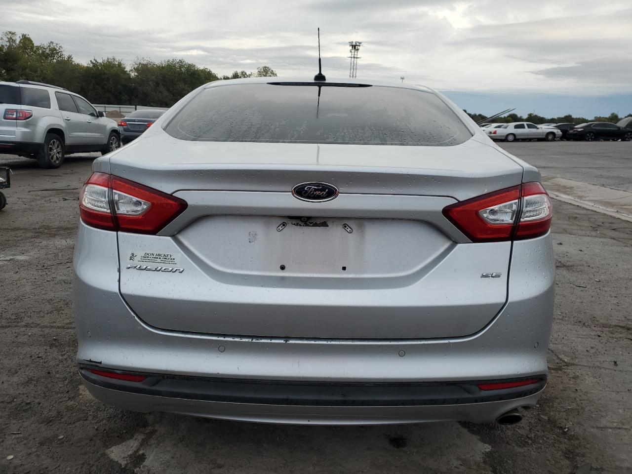 FORD FUSION SE