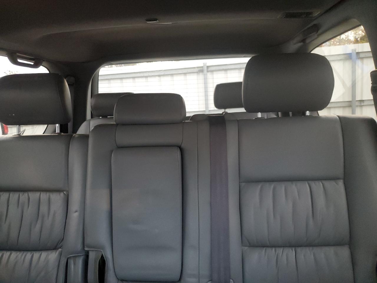 Lot #3278630938 2001 TOYOTA LAND CRUIS