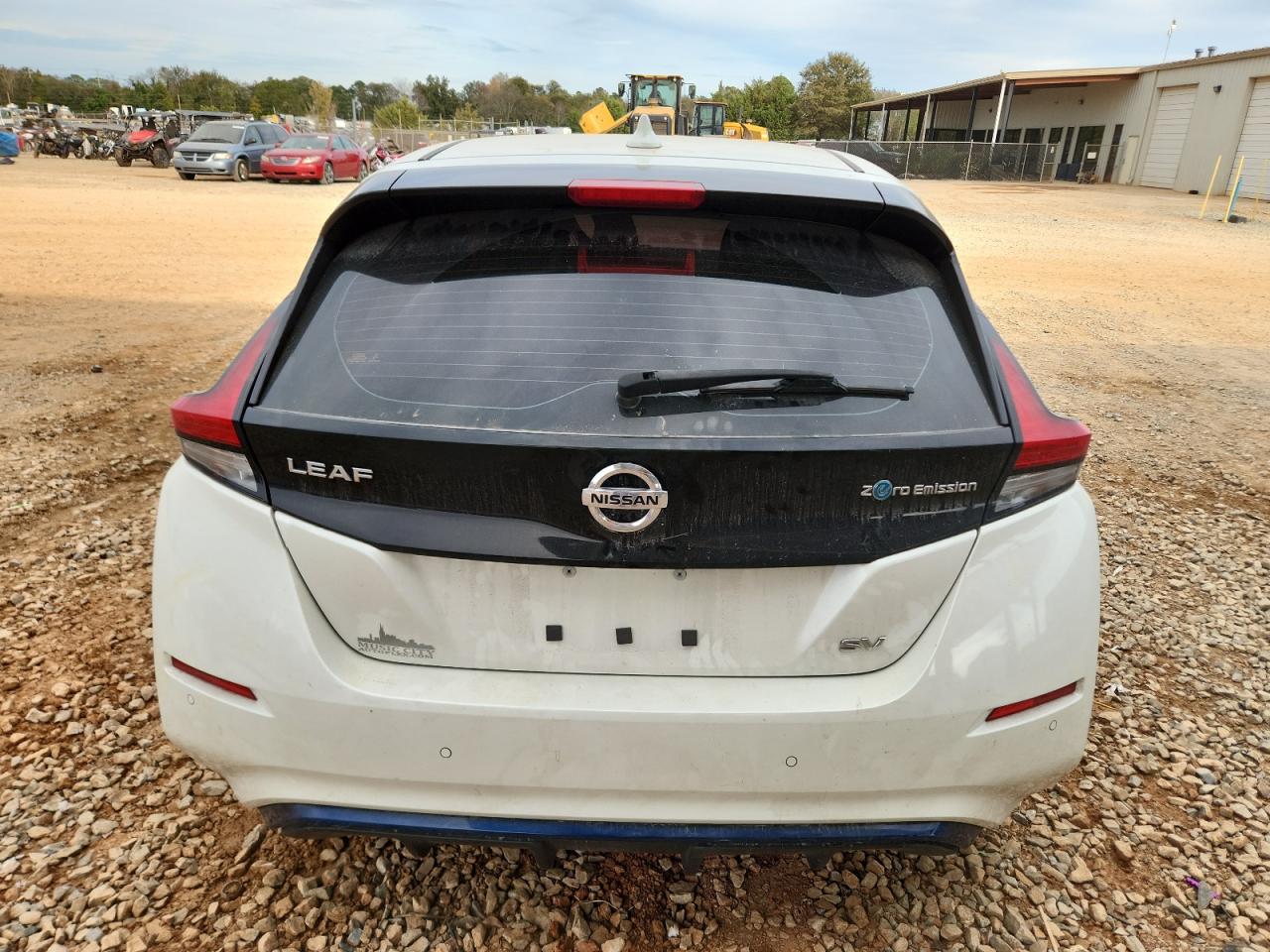 NISSAN LEAF SV