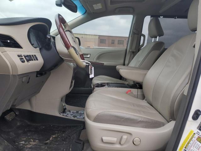 2013 TOYOTA SIENNA XLE - 5TDDK3DC9DS050464